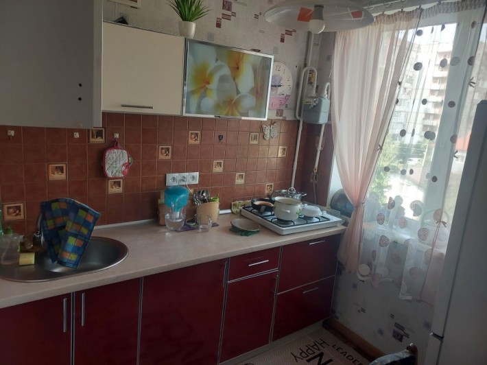 Продам 2-х кімнатну квартиру з ремонтом - фото 1
