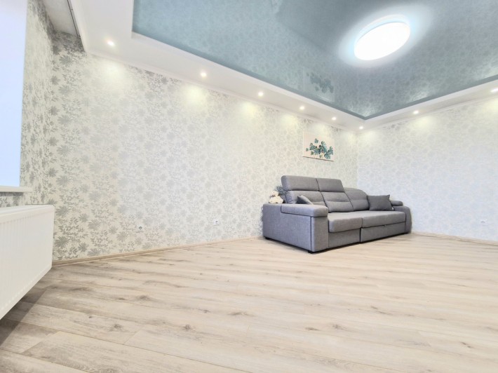 Продаж 2х кімнатної квартир в новобудові - фото 1