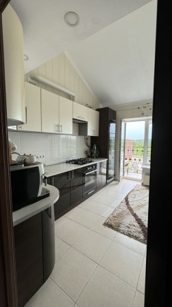 Дворівнева квартира з ремонтом , меблями та технікою - фото 1