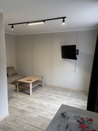 Продаж 1 кімнатної квартири, з свіжив ремонтом - фото 1