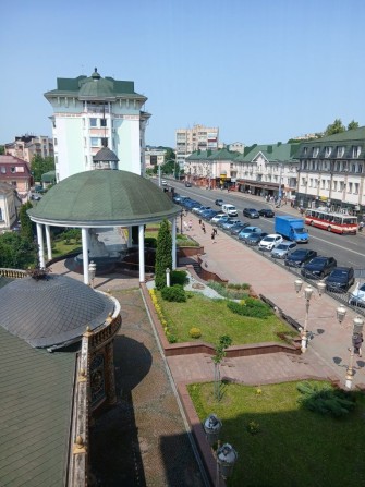 Продам квартиру у центрі міста. - фото 1