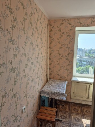 Продам 1 кімнатну квартиру на Холодногірській 7 поверх. Ліфт працює - фото 1