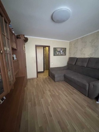 3к квартира в Київському районі, в цеглі, з меблями і технікою! - фото 1