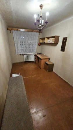 Продам 2 ком. кв. в Центре, р-н Океана, ул Навроцького. - фото 1