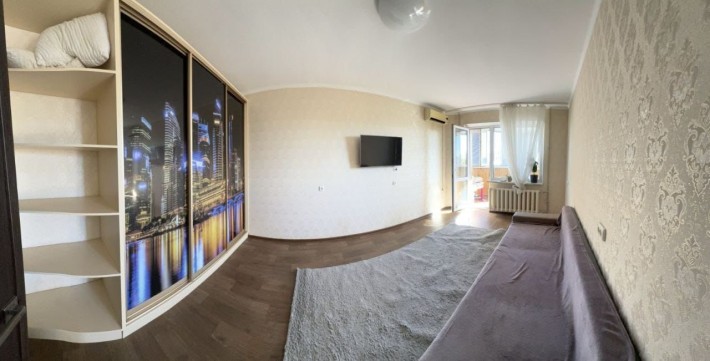 Продам  ШИКАРДОСНУЮ квартирку - фото 1
