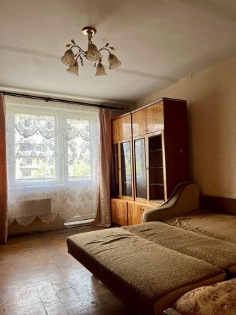 Продаж 2к панельки, РУСЬКА (МЕБЛІ МАЙЯ), НЕ КУТОВА, СУХА, великий БАЛК - фото 1