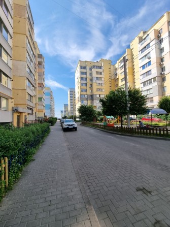 Боженка, затишна 2-х кімнатна квартира  з ремонтом та автономним  опал - фото 1
