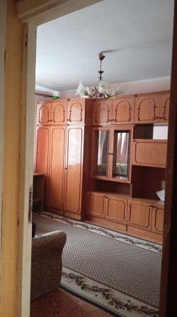 Продається блок в гуртожитку - фото 1