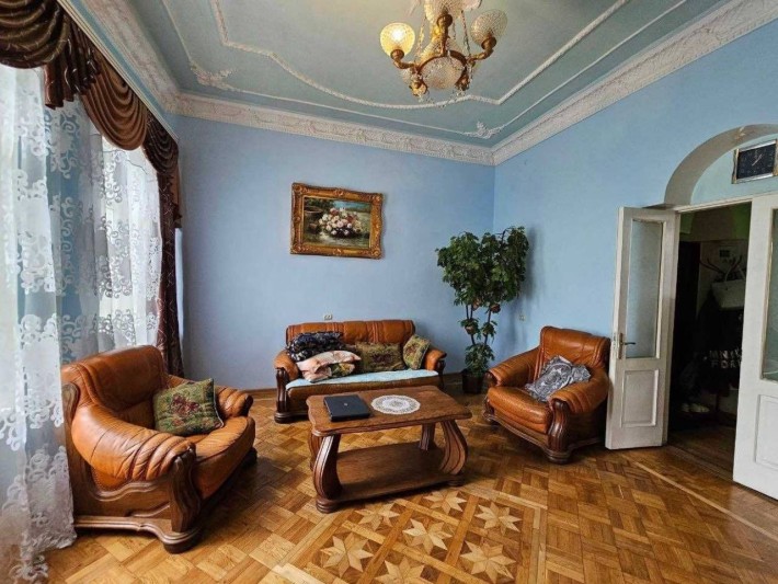 Продається 2 кімнатна квартира в цннтрі ( р-н Богдана Хмельницького) - фото 1