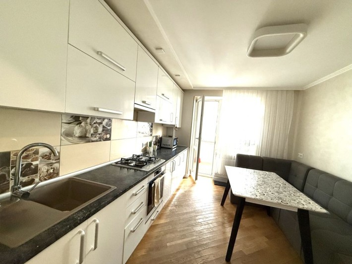 Продаж 2-ох кімнатної квартири в новобудові - фото 1