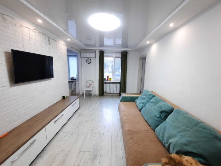 Продам 3к квартиру з ідеальним ремонтом в центрі - фото 1