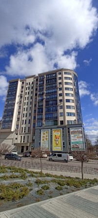 Продаю 2 кімнатну квартиру в новобудові в ЖК Арена р-н Автовокзалу - фото 1