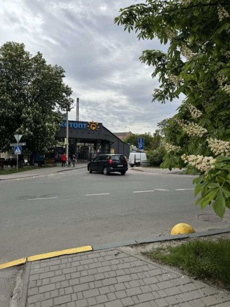 3к Кімнатна квартира під ремонт на Подолі - фото 1