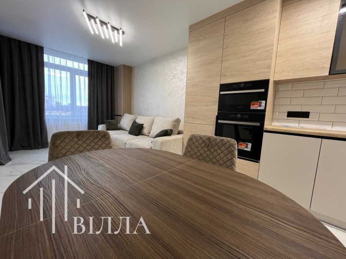 Продам 3 кімнатну квартиру - фото 1