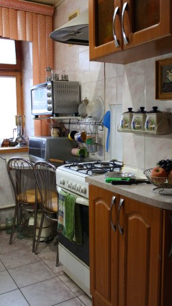 Продаж або обмін квартири. Центр. Є гараж. Є-відновлення. - фото 1