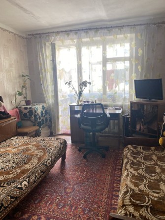 Квартира в цегляному будинку в гарному місці - фото 1