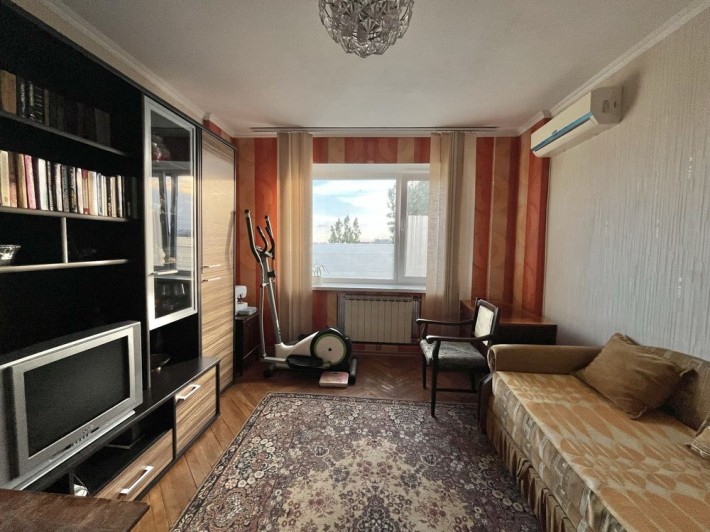 Продам 3 кімнатну квартиру на Харківській - фото 1