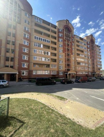 Продається 1 км квартира на Довженка, район східний - фото 1