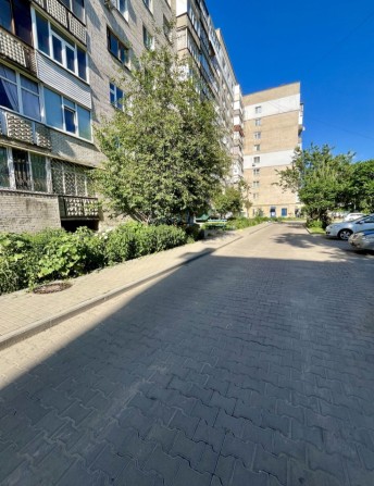 Трьохкімнатна квартира.Цегляний будинок - фото 1