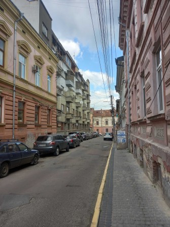 Продаж 3х кімн квартира 92м2м2 Чернівці ,центр - фото 1