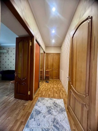 Продам 3 кімнатну квартиру - фото 1