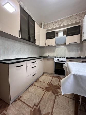Продаж 2кім з індивідуальним опаленням вул.Новий світ - фото 1