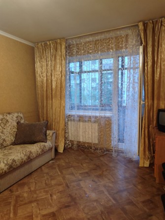 Продаж 1к квартири вул Г Крут (початок) Перший поверх - фото 1