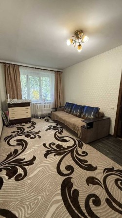 Продається затишна 1-кімнатна квартира в цегляному будинку - фото 1