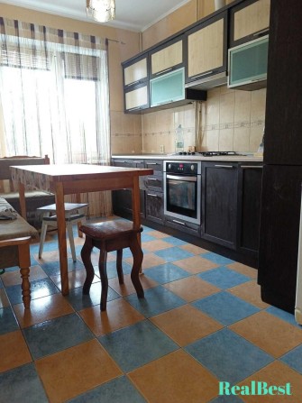 Продаж / Квартира / вул. Макарова, Рівне - фото 1