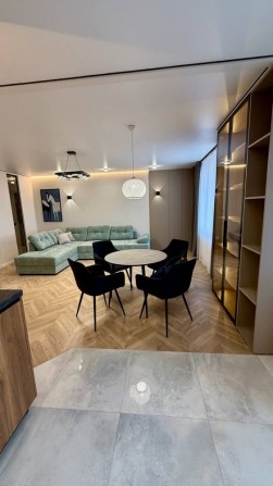 Продається 3 кімнатна квартира по вул. Л Курбаса - фото 1