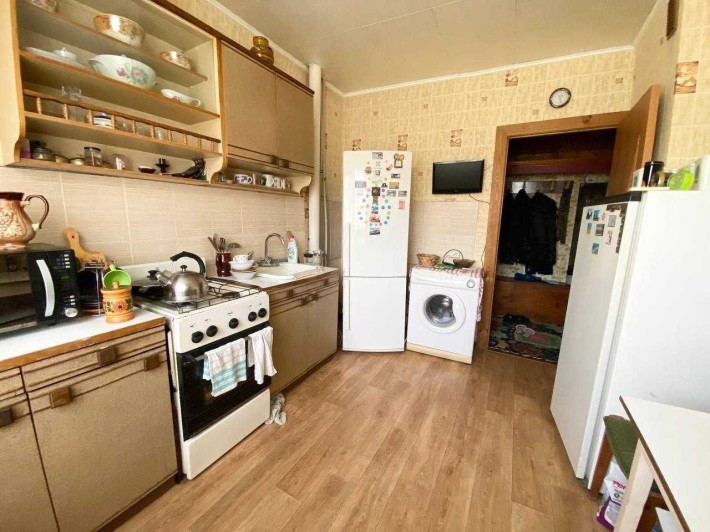 Продаж 3-кімнатної квартири вул. Заливна (р-н 29 школи, B-Tone) - фото 1