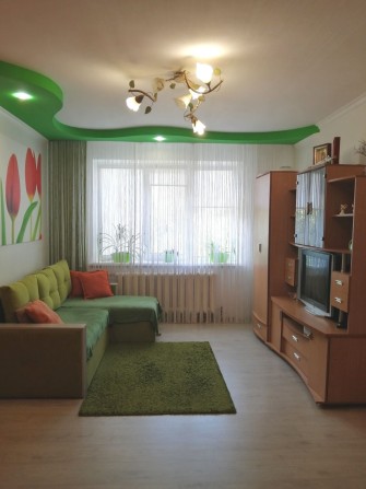 Продається 3 к. квартира пр. М. Лушпи - фото 1