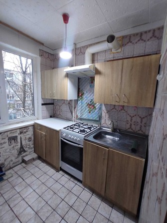 Продається 2-кімнатна квартира біля ринку Ніва - фото 1