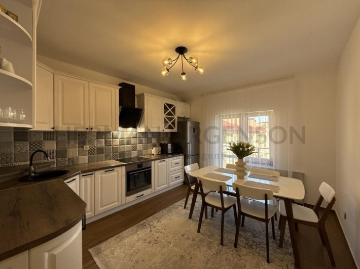 Продаж 2к квартири 70 кв.м / вул. Тлехаса, Новий район - фото 1