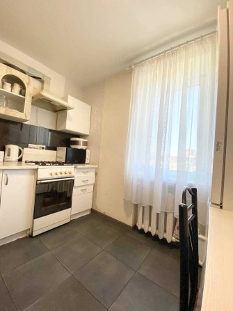 Продаж 1-кімнатної квартири в ЦЕНТРІ міста вул. Д. Галицького - фото 1