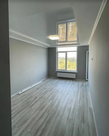 Продаж 2к квартири 53 кв. м на просп. Злуки - фото 1