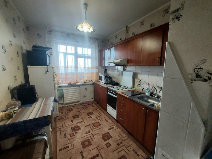 ** Отличная 3-комн. с Космет. Ремонтом 68 кв.м. Рокоссовского, Нива - фото 1