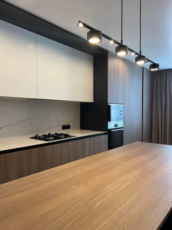 Продається 3 кімнатна квартира на пр. Степана Бандери - фото 1