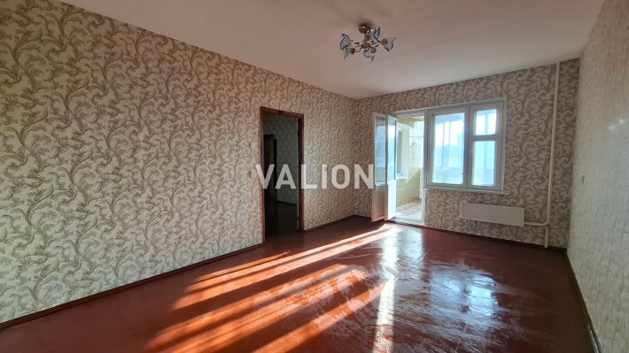 Продаж 3кімн. квартири з ремонтом Троєщина, Червоної калини - фото 1