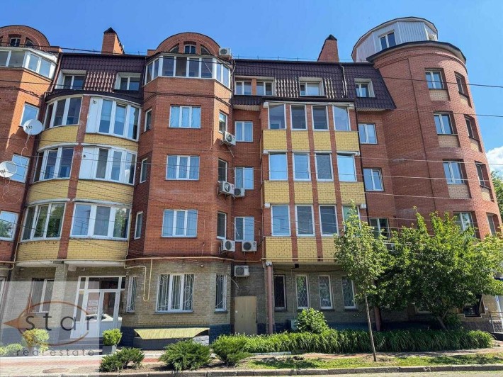 Продаж 2-кімн квартири в престижному будинку у Центрі міста - фото 1
