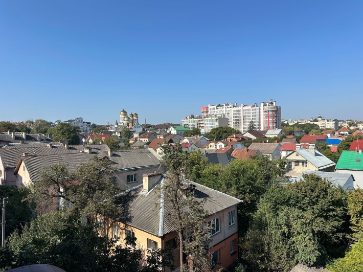 квартира в двох рівнях в центрі міста. - фото 1