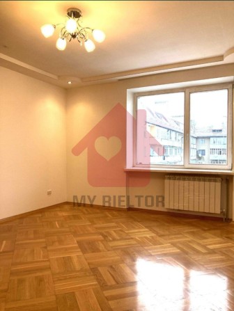 Продаж двокімнатної квартири по вул.Володимирська - фото 1