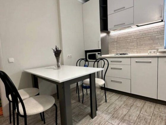 Однокімнатна квартира з ремонтом Винница