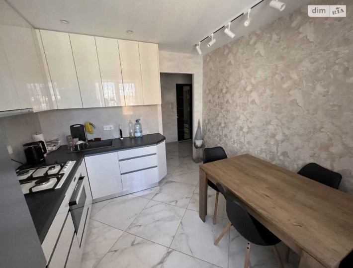 Продаж 1к квартира АГВ Новобуд євроремонт - фото 1