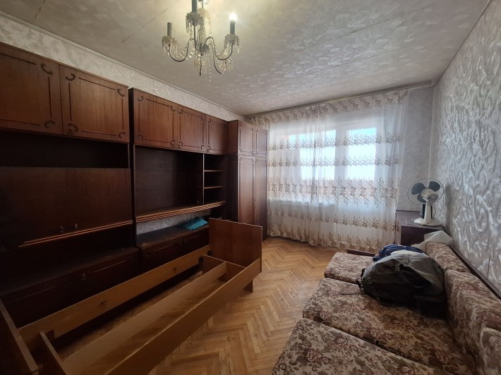 2-кімнатна 56м на вул.А.Ахматової, М.Позняки Сертифікати Постанови - фото 1