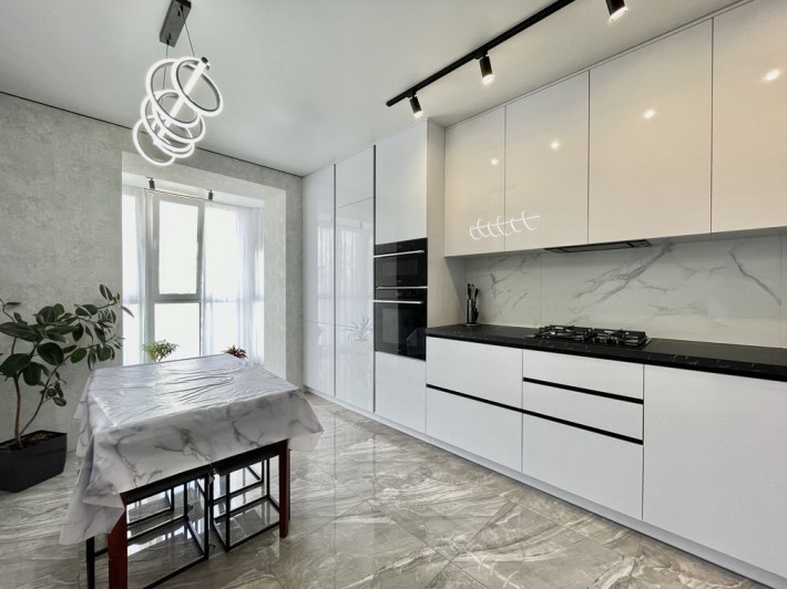 Продаж 3-х кімнвтної квартири в Академічному - фото 1