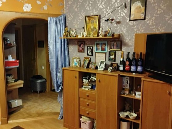 Продам 1-кімнатну квартиру вул. Гната Юрій 1. Киев