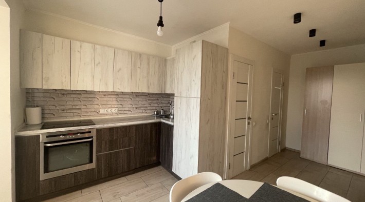 Продаж 2-к квартири з ремонтом Позняки вул. Ревуцького, 21, м. Харківська - фото 1