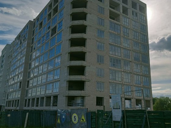 2/10. 2х кім. Власник 72м2. Переуступка. Чернигов