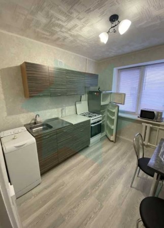 Продам 1-комнатную квартиру, Левый Берег, рядом Слобожанский проспект. - фото 1